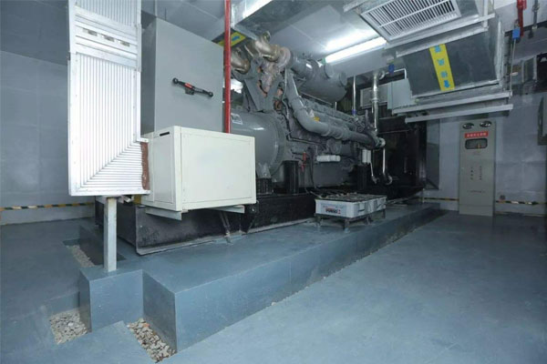 高平发电机组如何计算间歇运行负载功率？