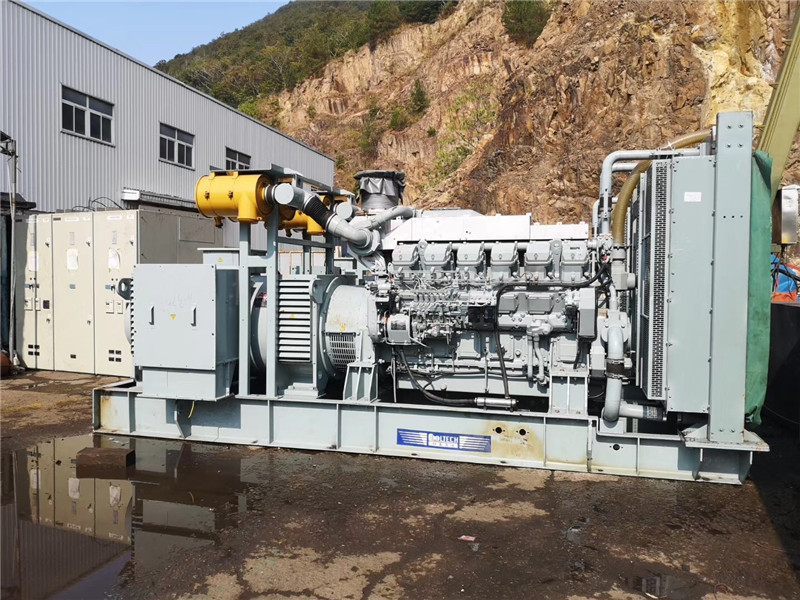 高平储能设备在应用领域拓展过程中面临哪些新的挑战？