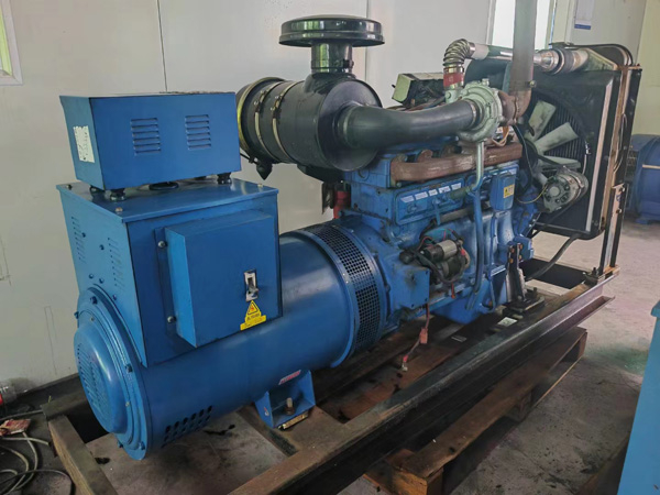 高平100kW柴油发电机组使用多级机油有哪些优缺点？